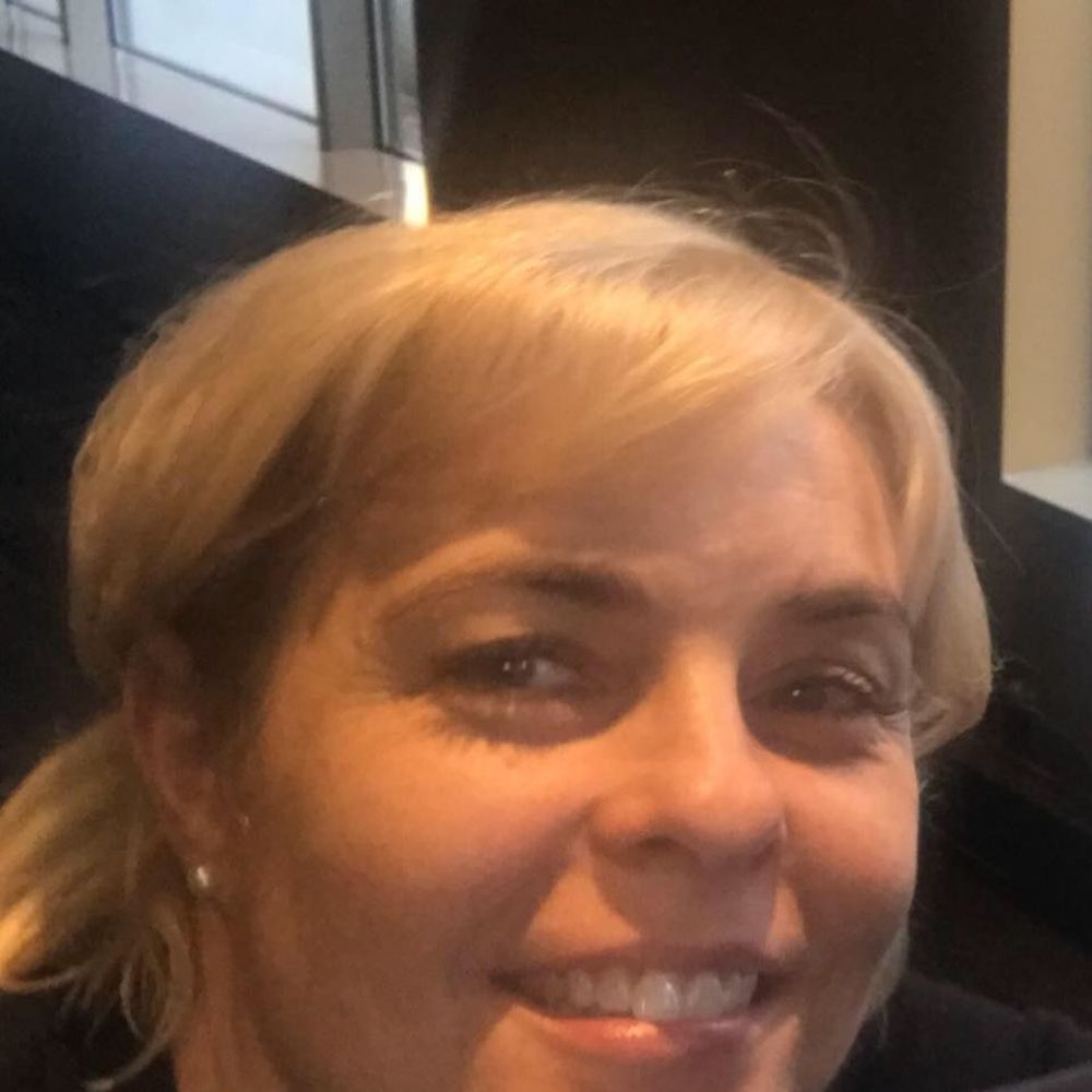 Meet your Posher, Carrie